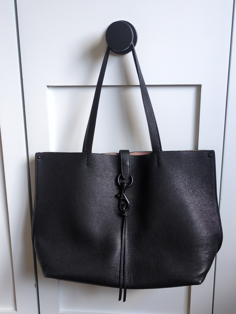 Rebecca Minkoff Megan Black Pebbled Leather Tote Blush Lining EUC Shoulder Bag